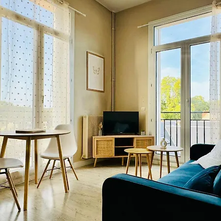 Balcony De Loire Apartment