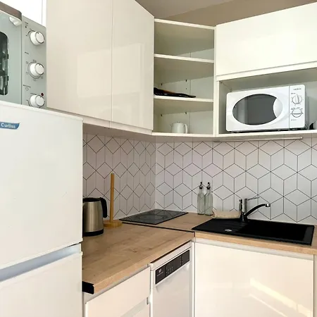 Apartment Balcony De Loire Tours