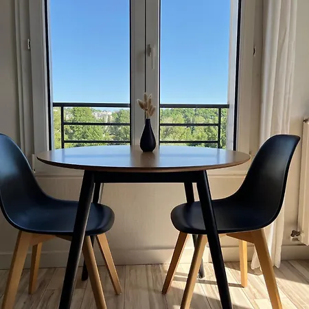 Appartement Balcony De Loire Tours