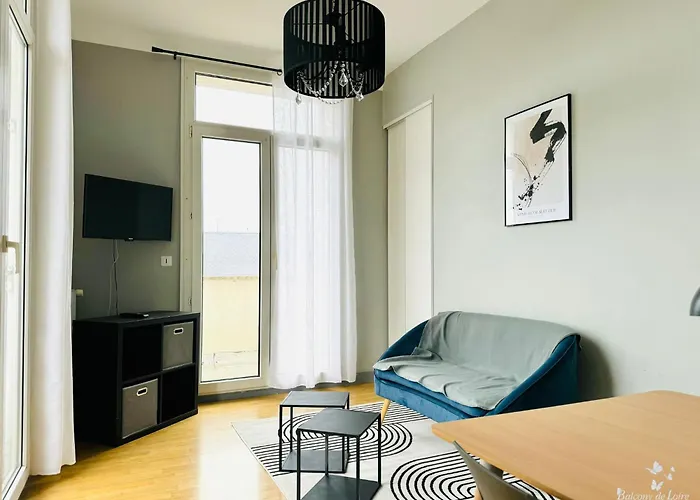 Апартаменты Balcony De Loire